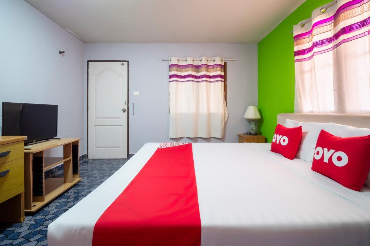 Oyo 663 Green Beach Room Pattaya Exterior photo